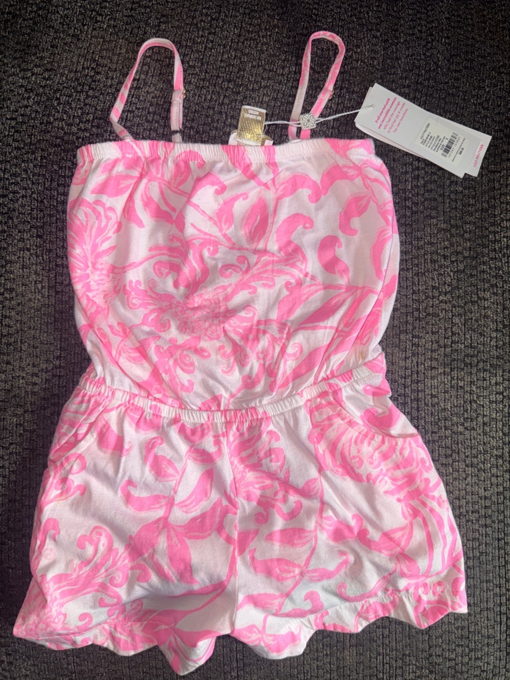 Lilly Pulitzer Mini Jace Romper
Girls size S (4–5)